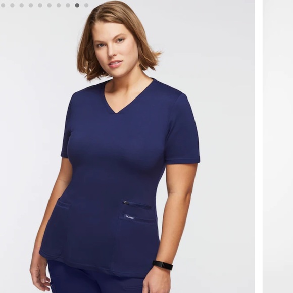 Jaanuu 4 pocket v neck scrub top - Picture 9 of 10